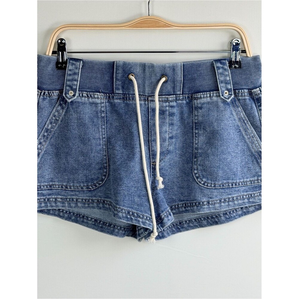 Vanilla Star Light Wash Drawstring Denim Jogger Shorts Medium